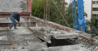 Демонтаж бетонной плиты: цена за м2 от 2097 рублей в Дальнегорске